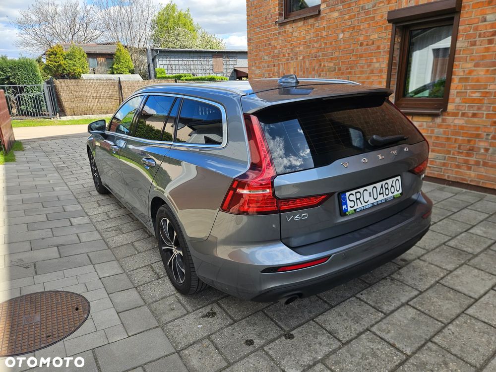 Volvo V60 B4 D Geartronic Momentum - 4