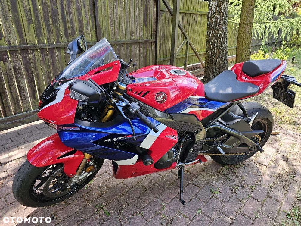 Honda CBR - 3