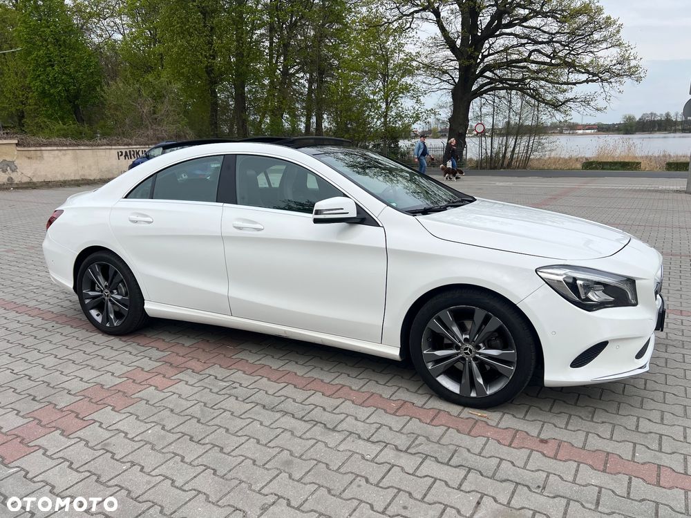 Mercedes-Benz CLA 180 - 5