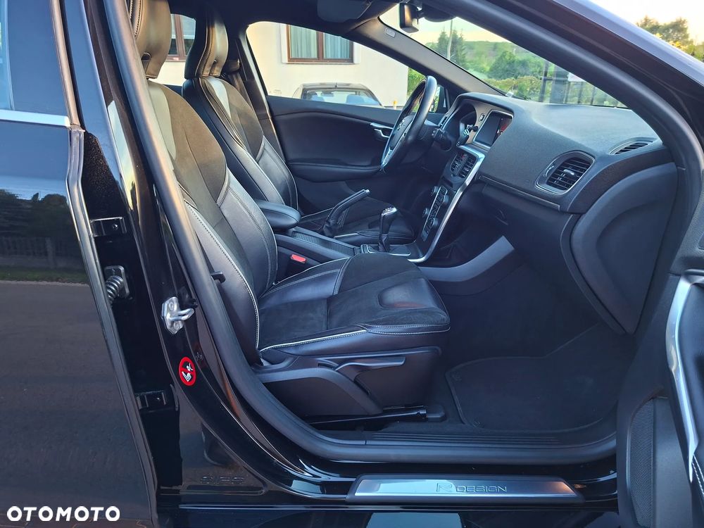 Volvo V40 D2 RDesign - 21