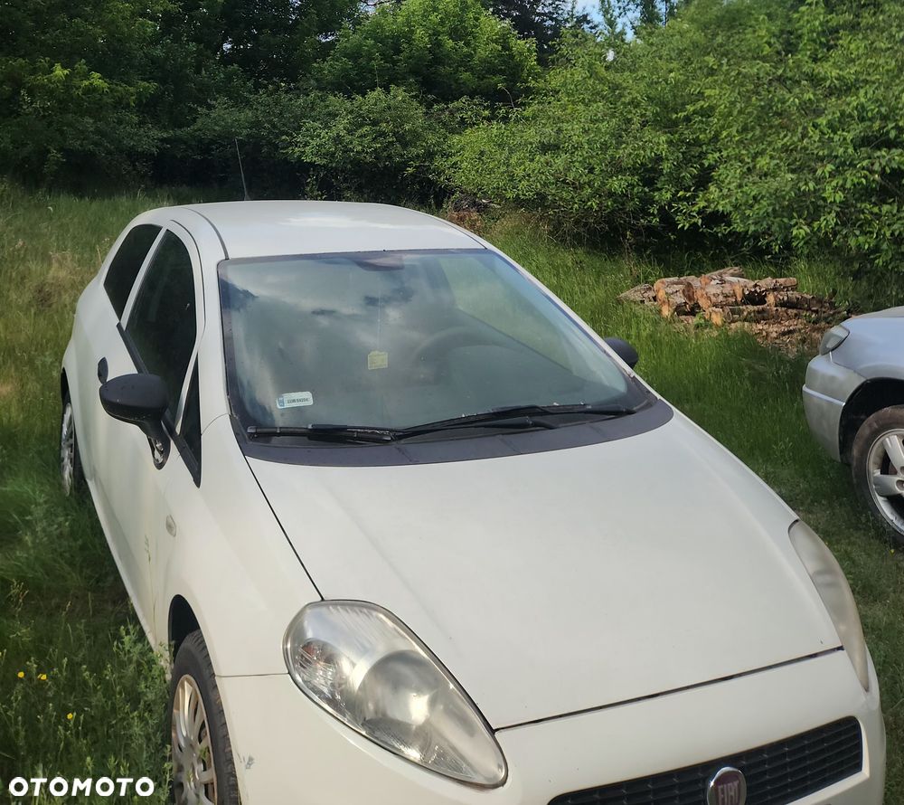 Fiat Punto 1.4 Easy S&S - 3