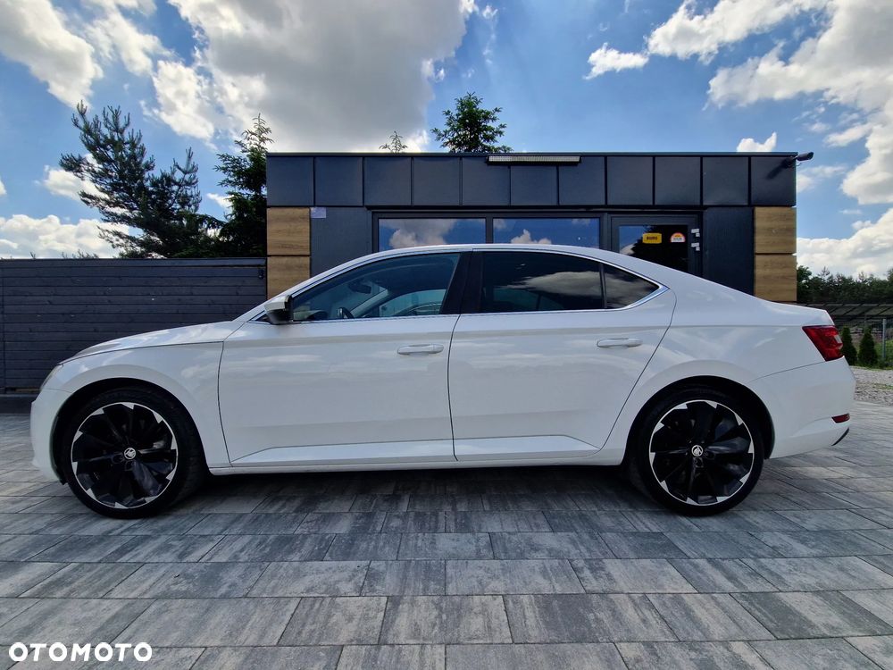 Skoda Superb 2.0 TDI Style - 2