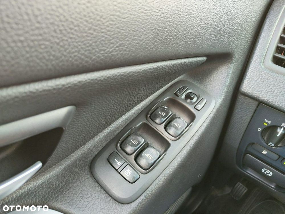 Volvo XC 90 3.2 AWD Executive - 11