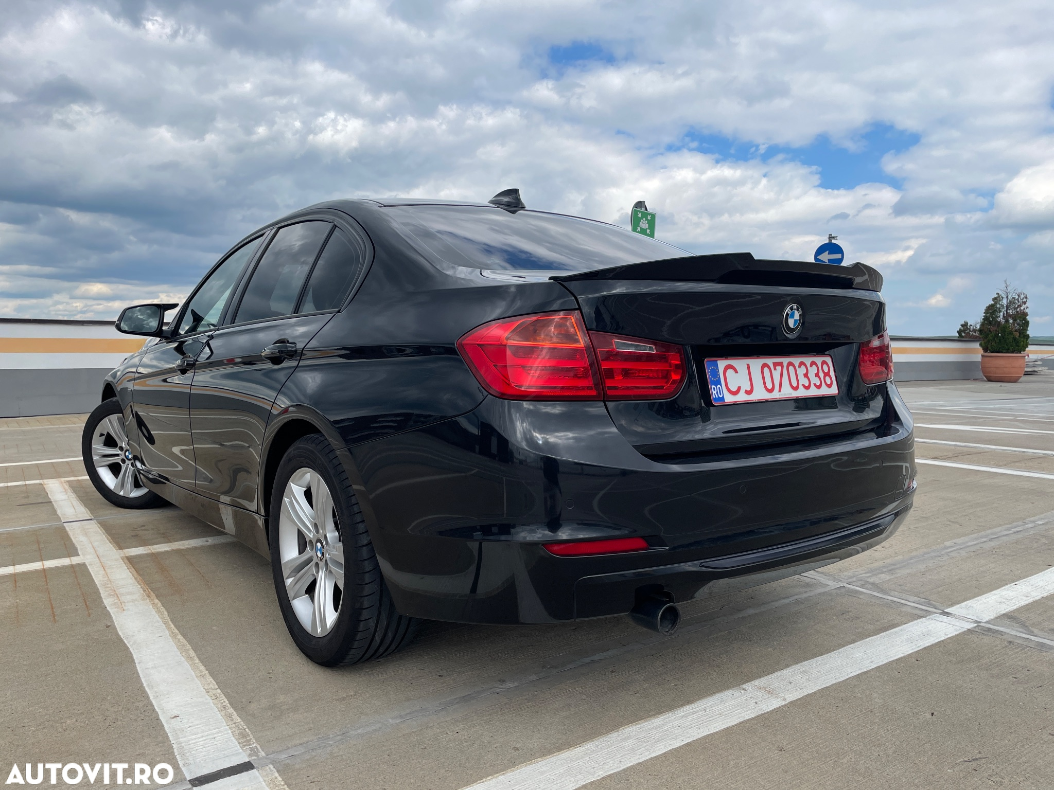 BMW Seria 3 316d Sport Line - 4