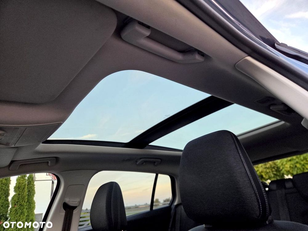 Ford Focus 1.5 EcoBoost Active X - 32