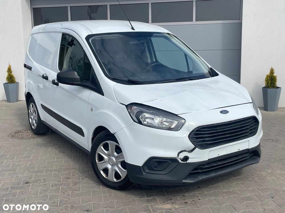 Ford Courier - 2