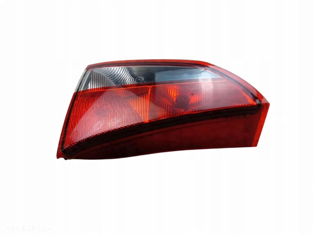 LAMPA LEWY TYŁ W KLAPE AIXAM CROSSOVER (2015-) 0.5 8KM 801BF508 - 4