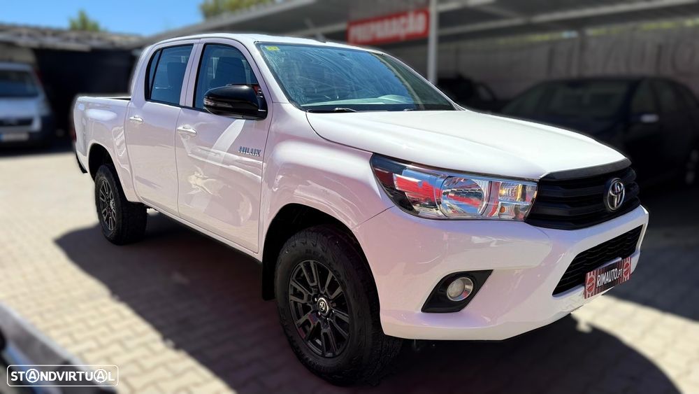 Toyota Hilux 2.4 D-4D 4WD Challenge - 18