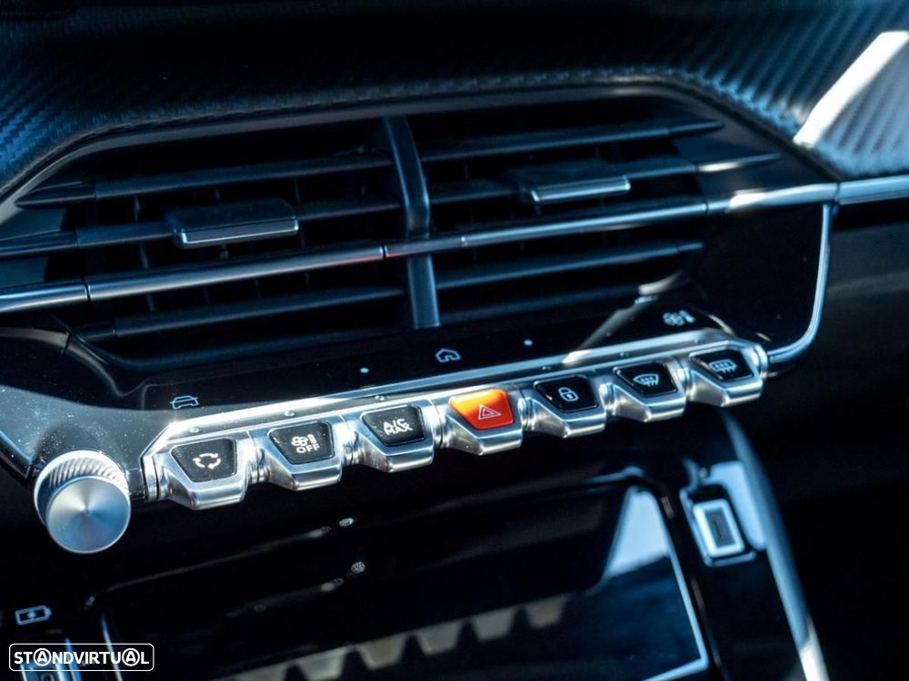 Peugeot e-2008 54 kWh Allure - 35