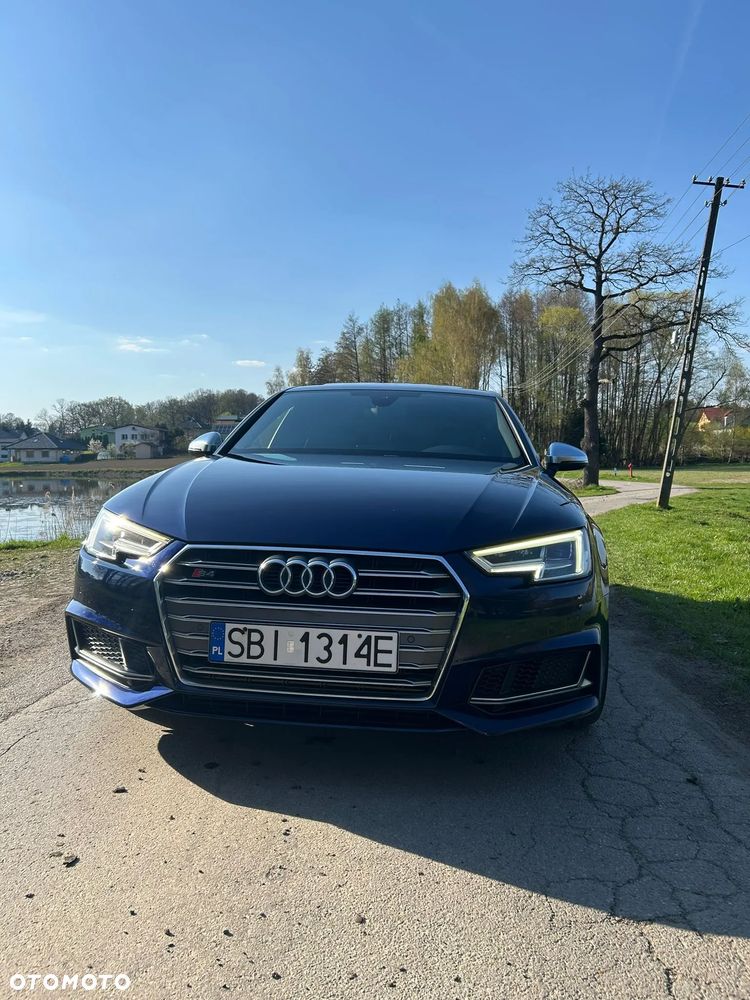 Audi S4 Limousine - 3