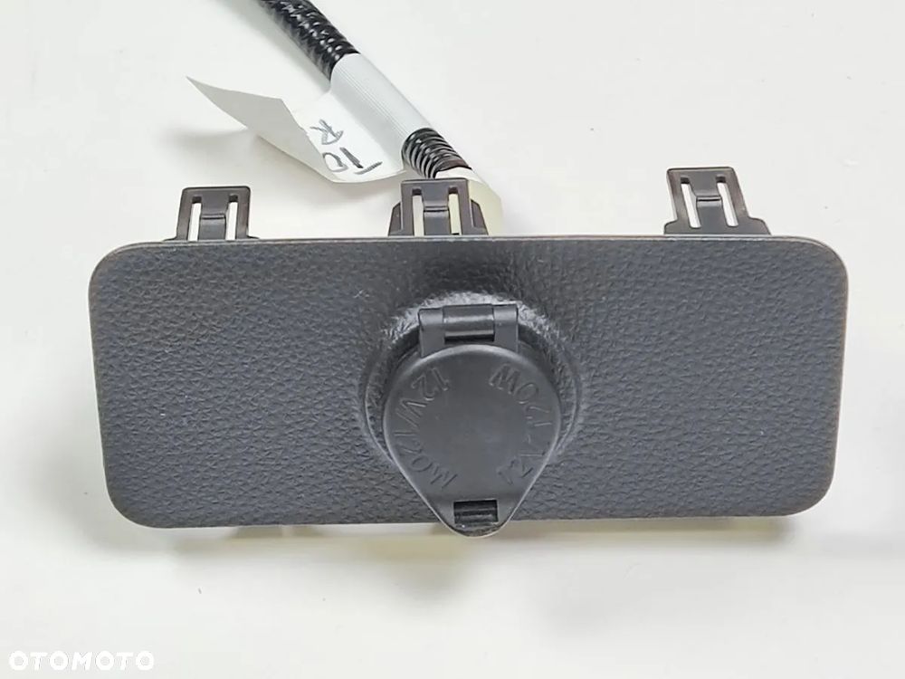 TOYOTA RAV4 Zapalniczka - 1