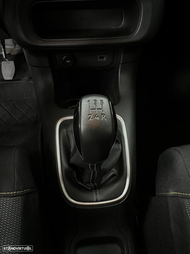 Citroën C3 1.2 PureTech YOU! - 17