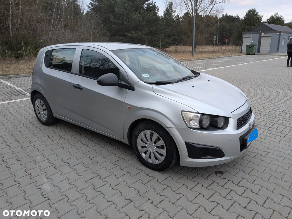 Chevrolet Aveo 1.2 LS - 1