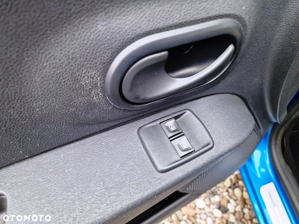 Dacia Lodgy TCe 115 Stepway - 29