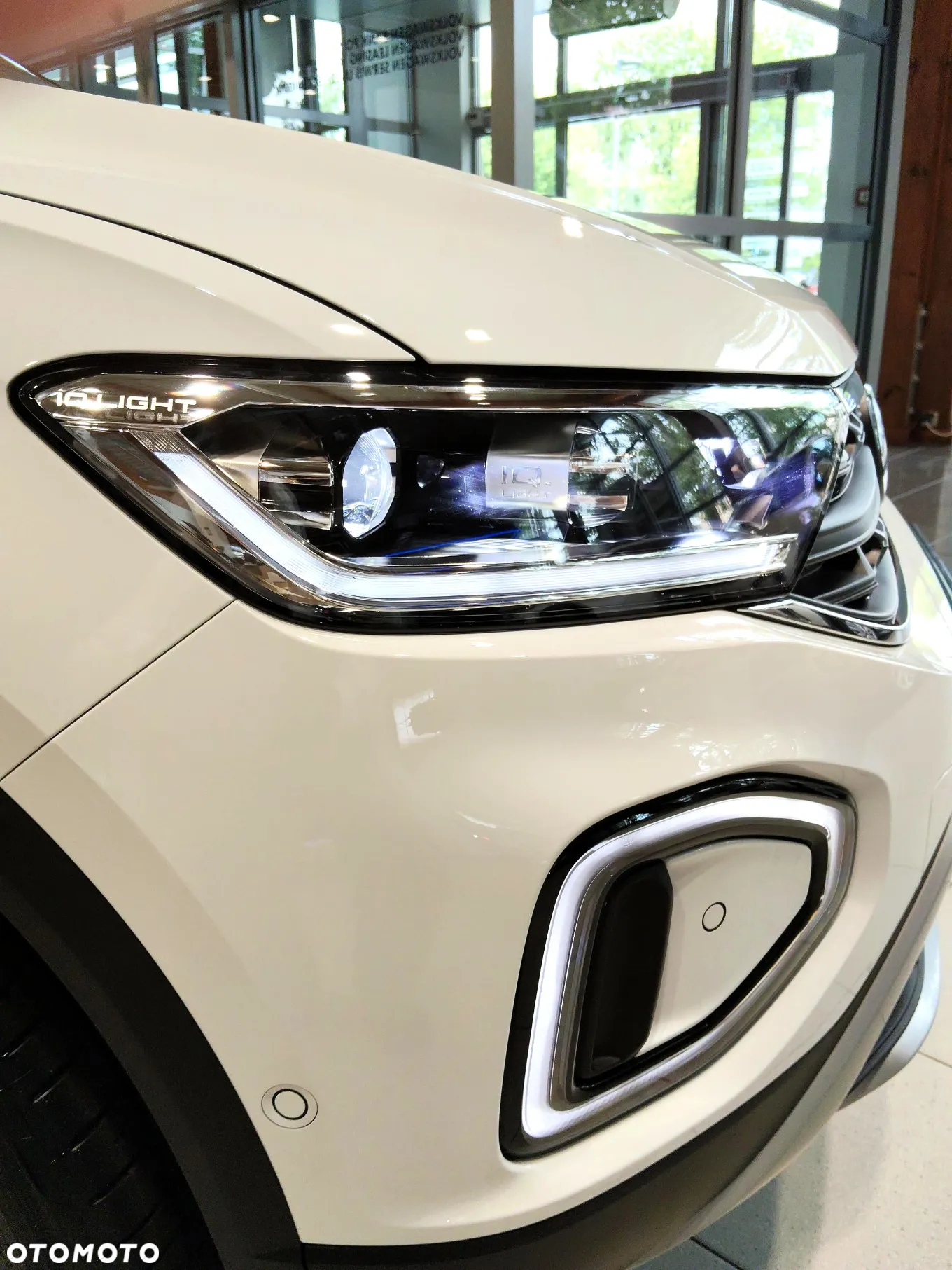 Volkswagen T-Roc 1.5 TSI Life Plus DSG - 21
