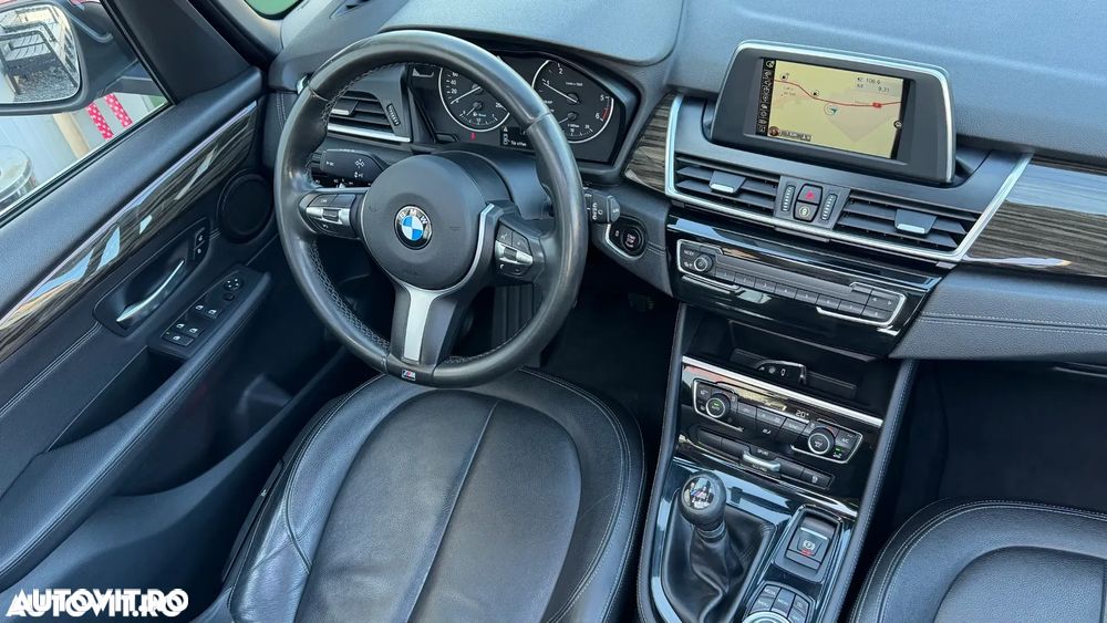 BMW Seria 2 216d Luxury Line - 8