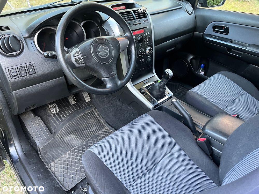 Suzuki Grand Vitara 1.6 Comfort Style - 20