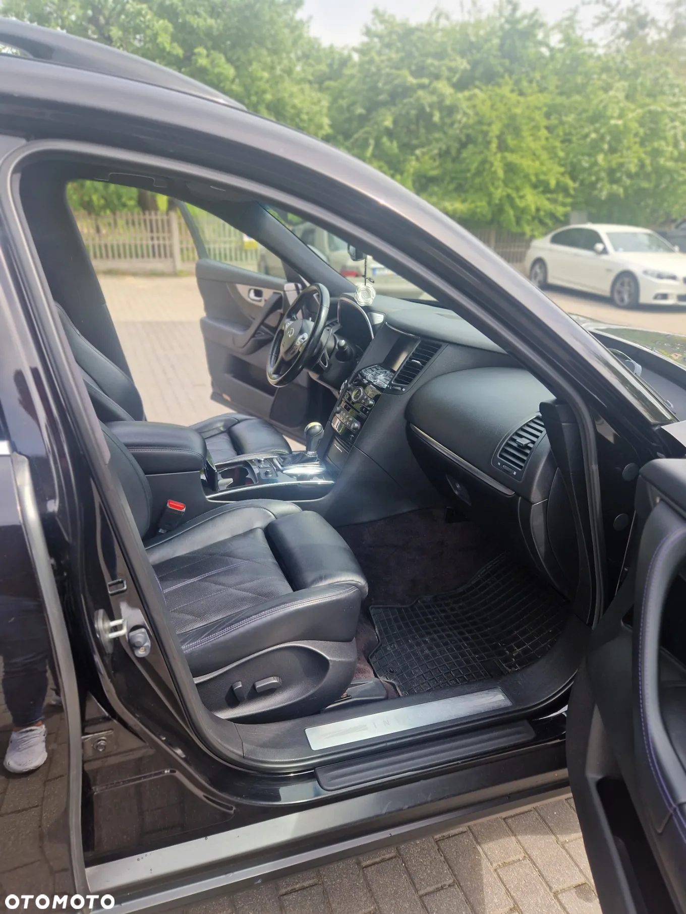 Infiniti Q70 3.0d S Premium - 19