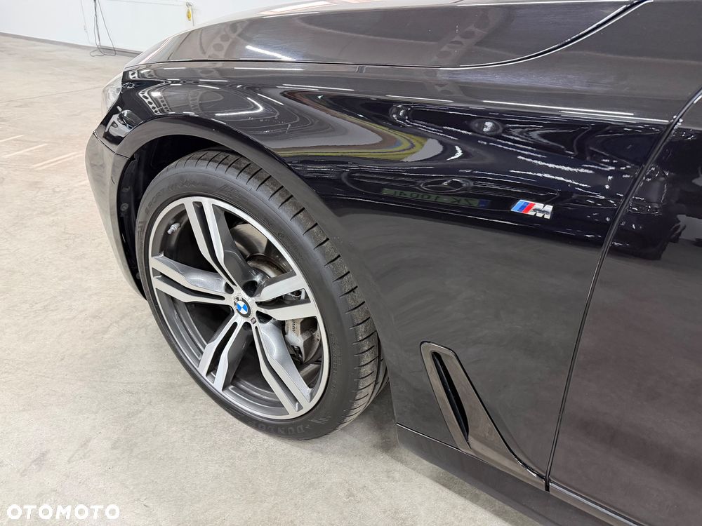 BMW Seria 7 740d xDrive - 13