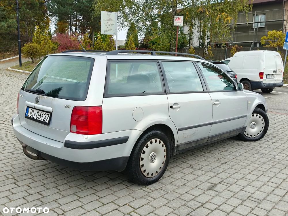 Volkswagen Passat 1.9 TDI - 22