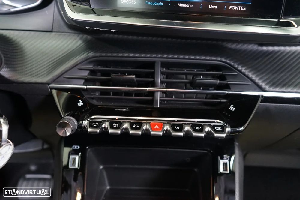 Peugeot 2008 1.2 PureTech Active Pack EAT8 - 27