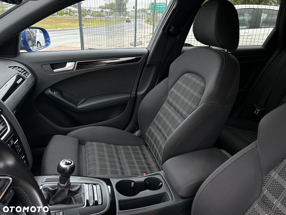 Audi A4 Avant 1.8 TFSI quattro S line Sportpaket - 15
