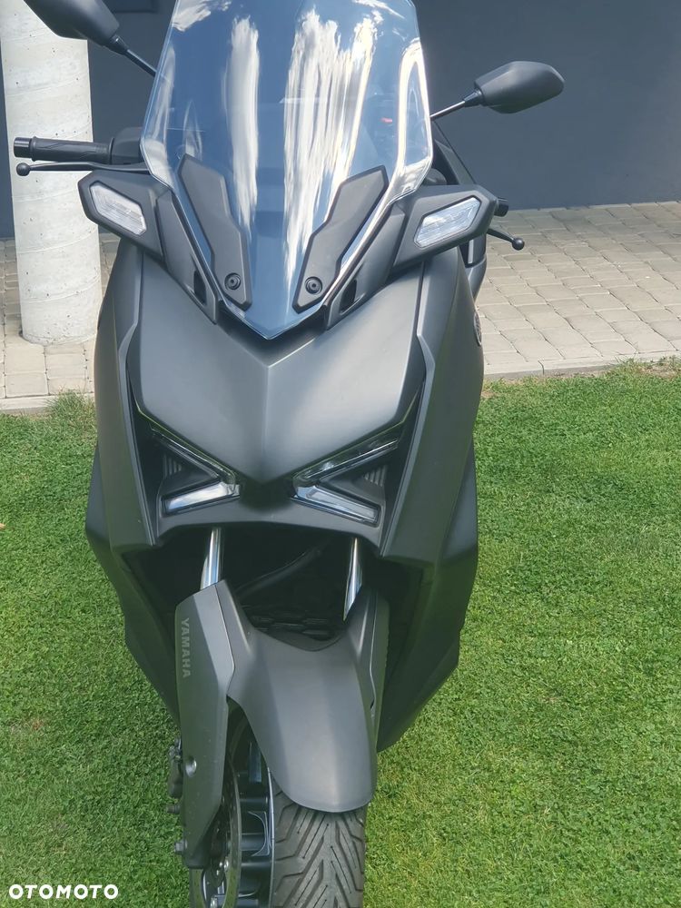 Yamaha X-max - 1