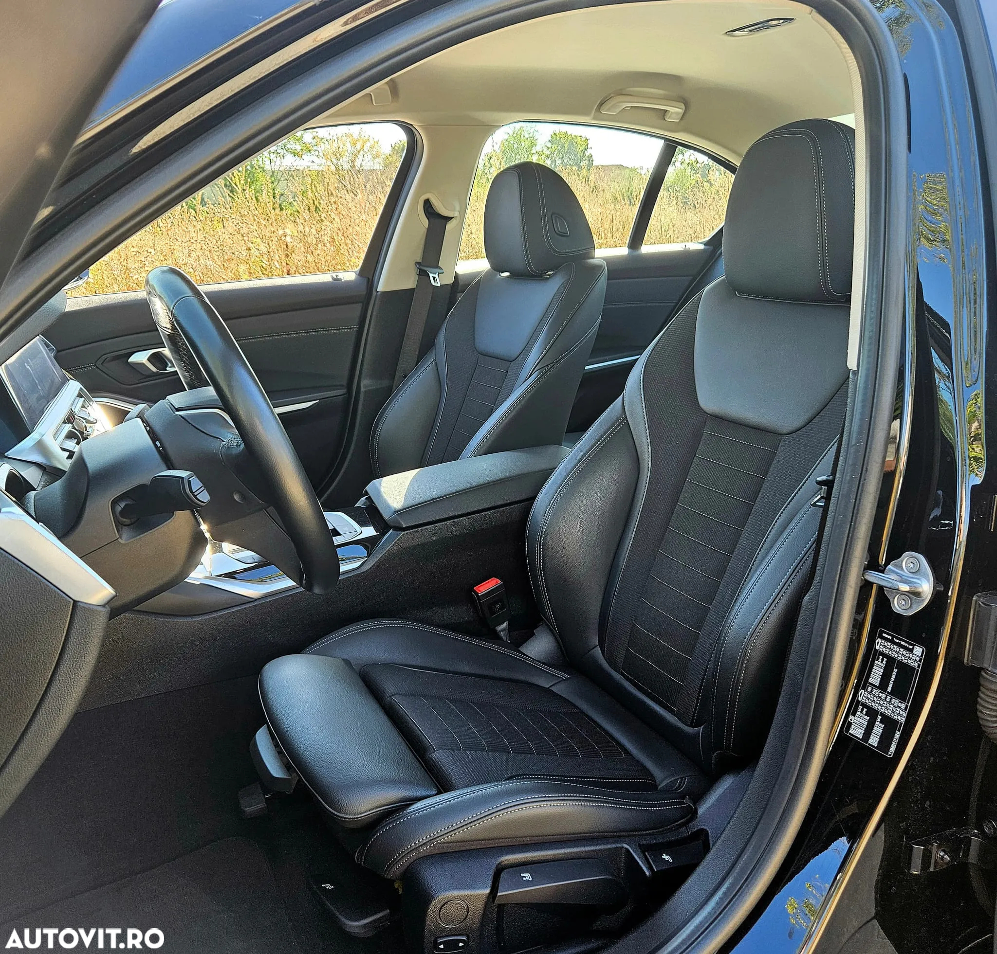 BMW Seria 3 320i Aut. Sport Line - 10