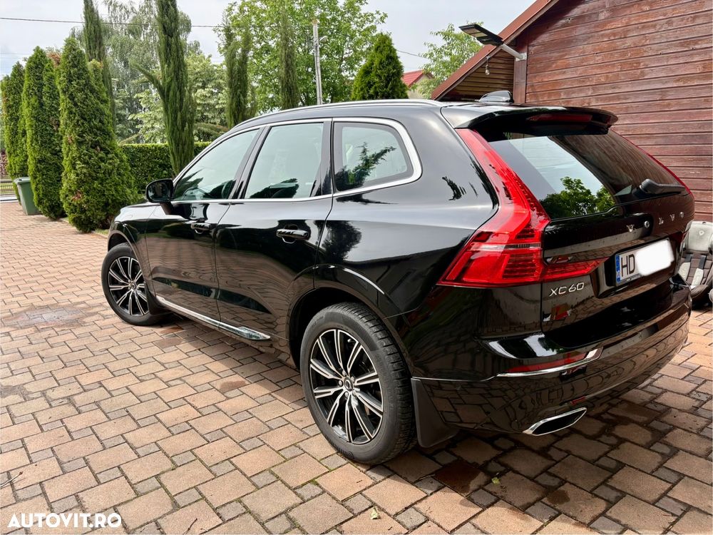 Volvo XC 60 D5 AWD Inscription - 4