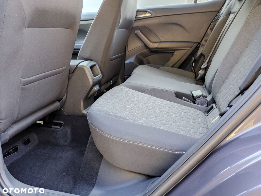 Volkswagen T-Cross - 19