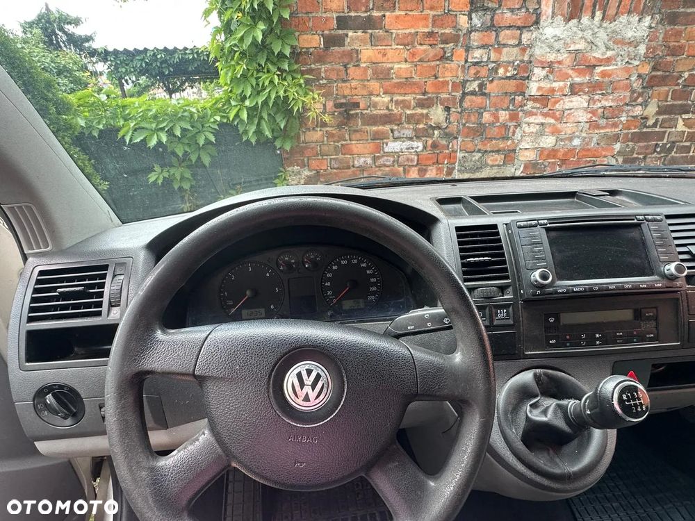 Volkswagen Caravelle L1 Comfortline - 3