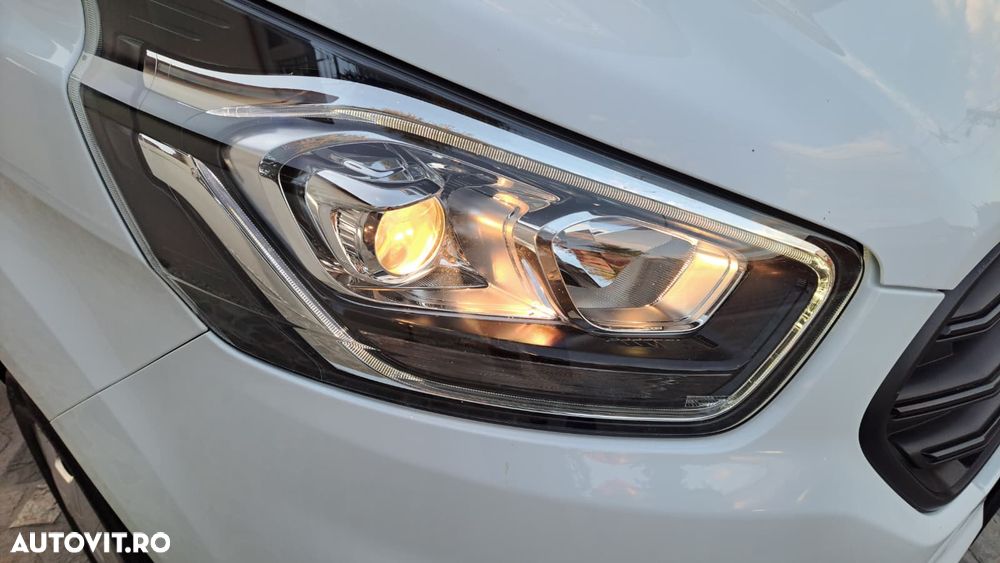 Ford CUSTOM VAN TREND L2H1 FWD - 14