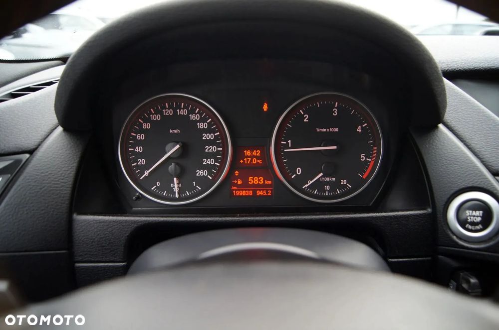 BMW X1 xDrive18d Sport Line - 13