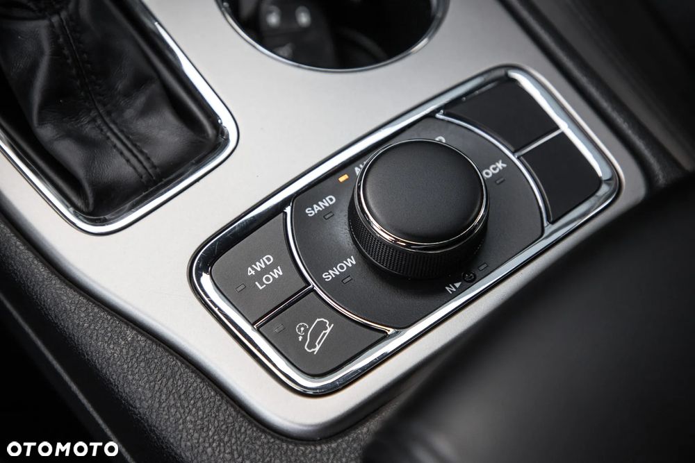 Jeep Grand Cherokee 3.0 CRD Limited - 22