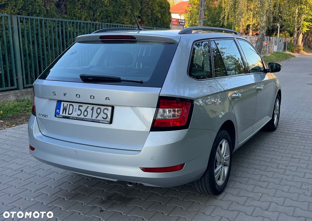 Skoda Fabia 1.0 TSI Ambition - 33
