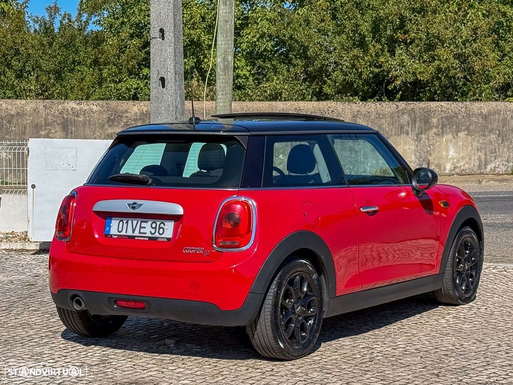 MINI 3 Portas Cooper D - 3