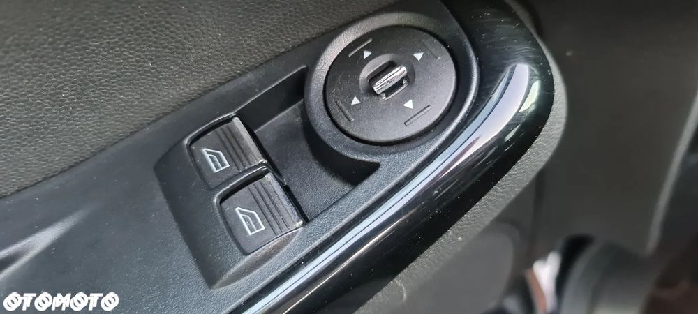 Ford Fiesta 1.0 EcoBoost Start-Stop ST-LINE - 5