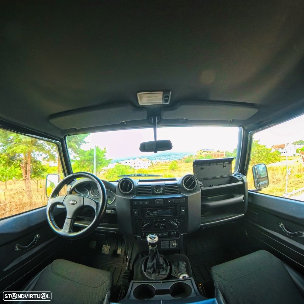 Land Rover Defender 110 Crew Cab SE - 7