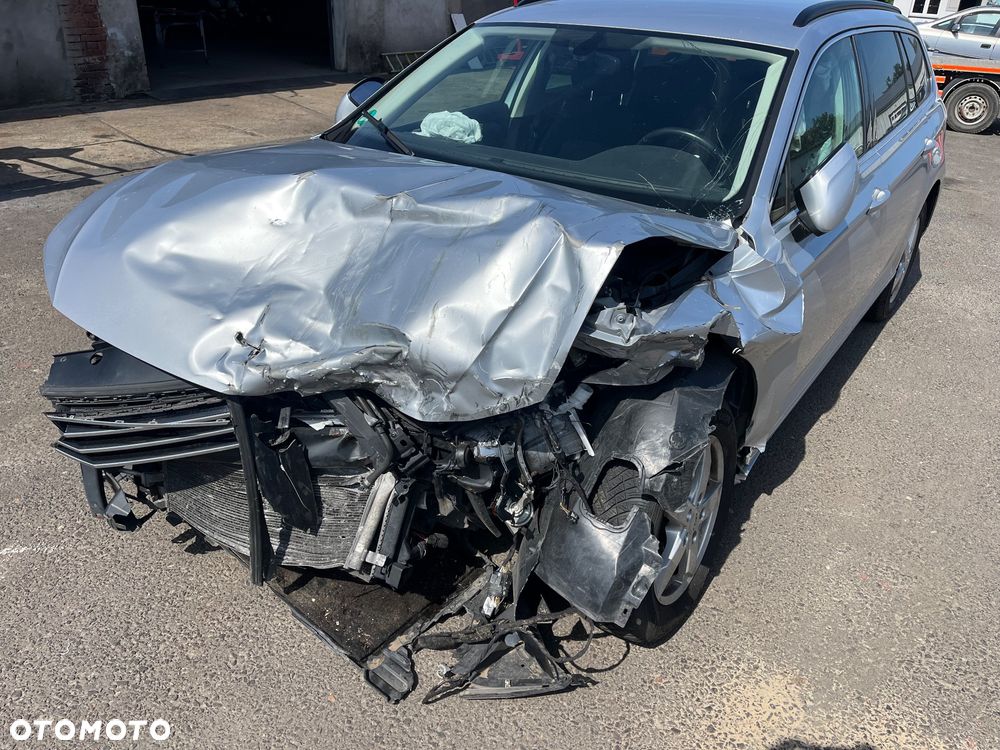 Volkswagen Passat 2.0 TDI BMT Comfortline - 4