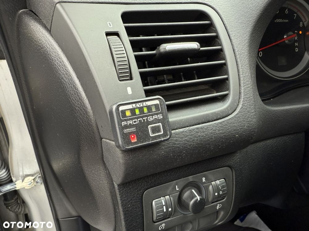 Subaru Legacy 2.0i AT - 27