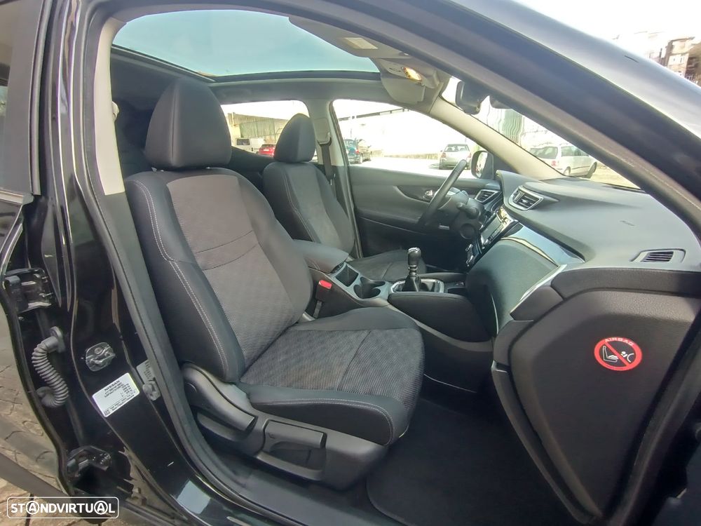 Nissan Qashqai 1.5 dCi Tekna - 21