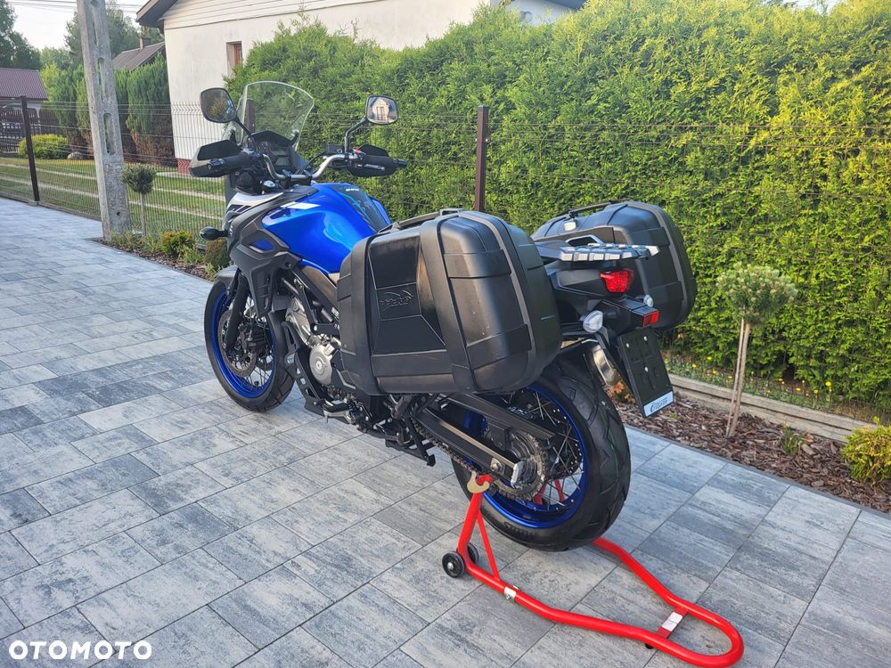 Suzuki V-STROM - 7