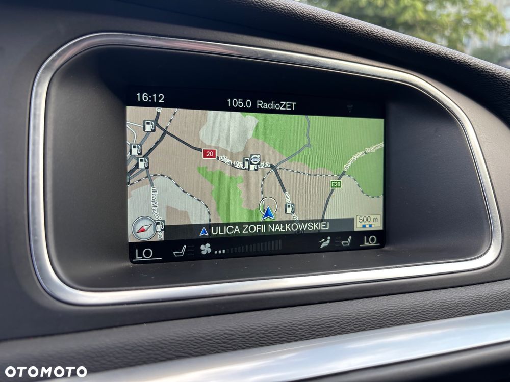 Volvo V40 D4 Geartronic Summum - 12