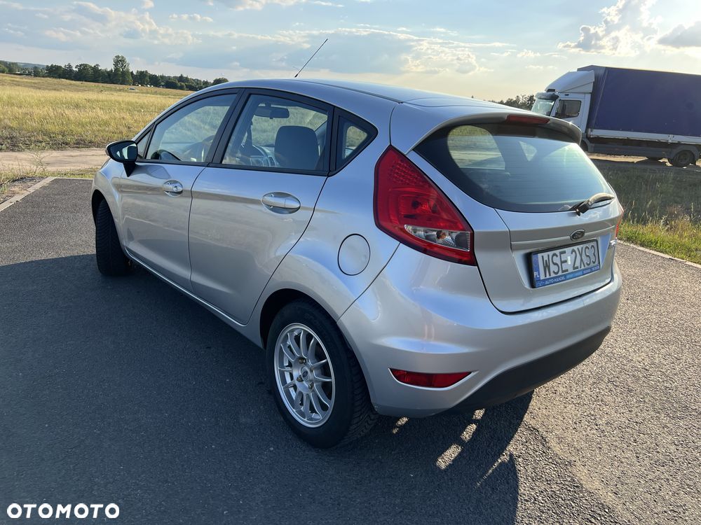 Ford Fiesta - 3