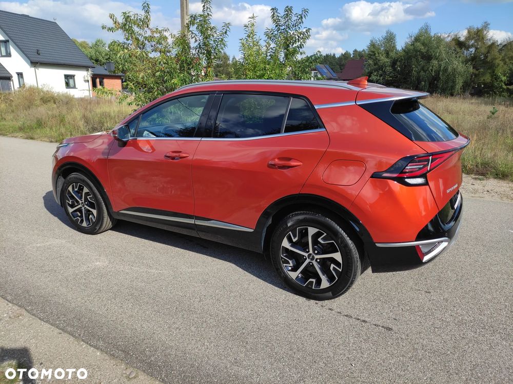 Kia Sportage 1.6 T-GDI HEV Business Line 2WD - 2
