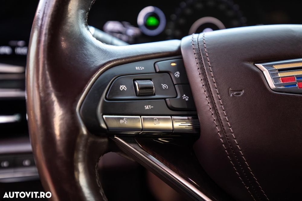 Cadillac Escalade - 19