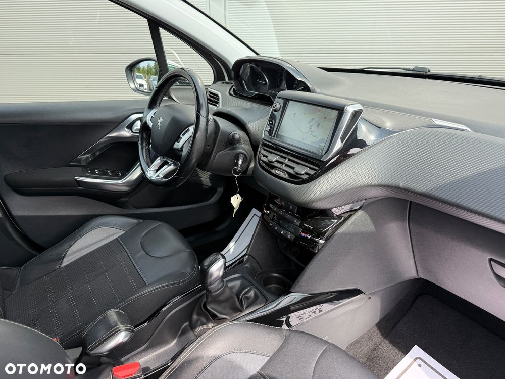 Peugeot 2008 PureTech 110 Stop&Start Allure - 15