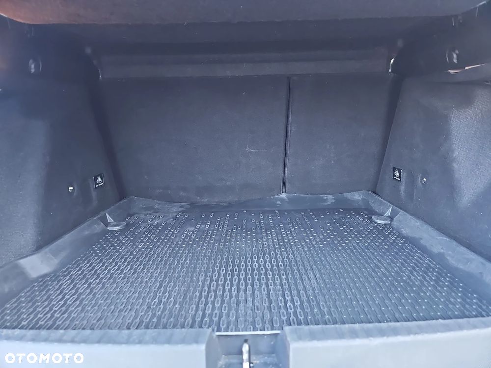 Dacia Duster 1.3 TCe FAP Essential - 26