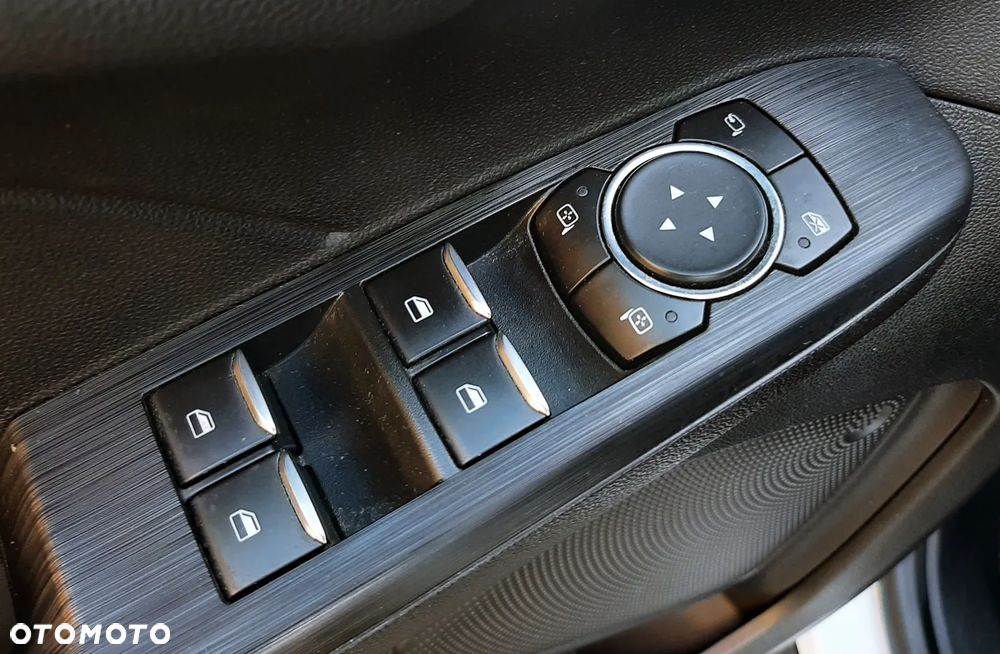 Ford Kuga 1.5 EcoBoost FWD Titanium - 37