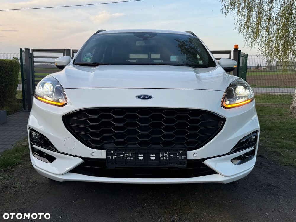 Ford Kuga 2.5P PHEV FWD ST-Line X - 9